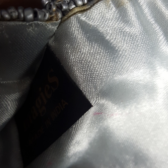 MagieS Embroidered Sequin Bead CrossBody Bag - Picture 6 of 6